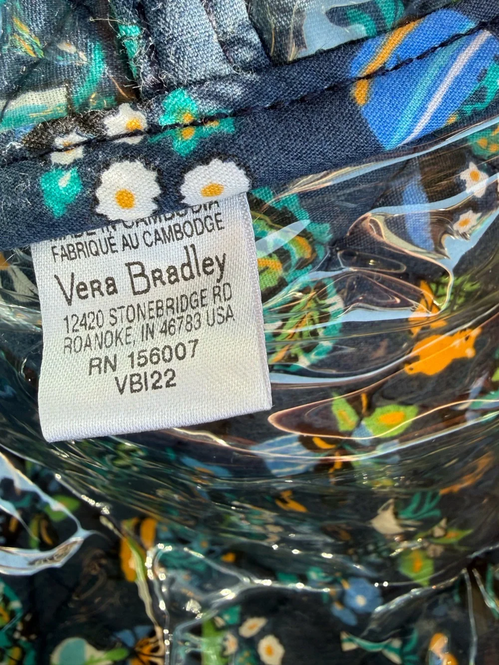 Vera Bradley Large Cosmetic Bag in Dreamer Paisley NEW